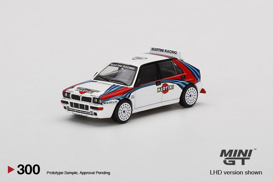 1/64 Mini GT #300 Lancia Delta HF Integrale Evoluzione Martini Racing Limited Edition mgt00300