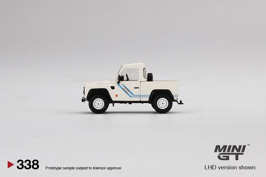 1/64 Mini GT #338 Land Rover Defender 90 Pickup White Limited Edition mgt00338