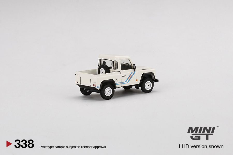 1/64 Mini GT #338 Land Rover Defender 90 Pickup White Limited Edition mgt00338